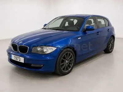 Usado BMW 120 170 CV (125 kW) 2008 Azul Utilitario