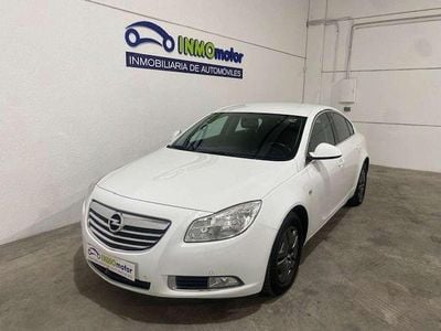Blanco Usado 2013 Opel Insignia Selective Utilitario | 7495 €