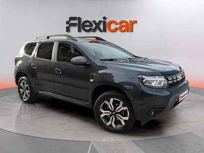 Usado Dacia Duster Essentiel 101 CV (74 kW) 2023 Gris SUV