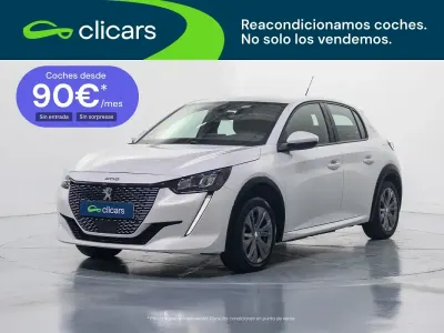 Usado Peugeot e-208 Allure 100 kW (136 CV) 2020 Blanco Utilitario