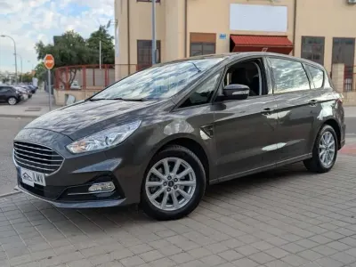 Usado Ford S-MAX ST-Line 150 CV (110 kW) 2021 Gris Monovolumen