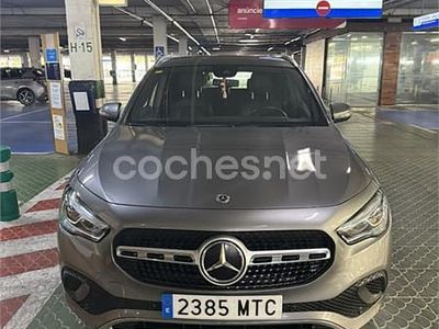 Usado Mercedes GLA200 150 CV (110 kW) 2020 Gris / plata SUV
