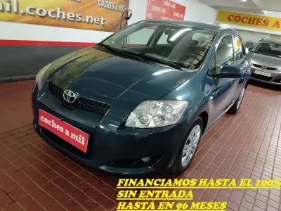 Usado Toyota Auris Luna 97 CV (71 kW) 2007 Azul Utilitario