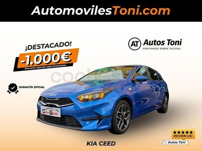 Begagnad Kia Ceed 120 HK (88 kW) 2022 Blå Halvkombi