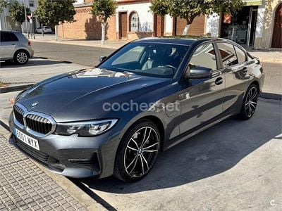 BMW 330e