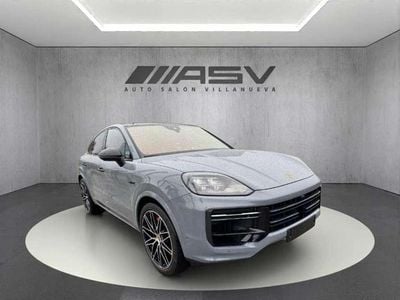 Gris Usado 2024 Porsche Cayenne Turbo SUV | 159.900 € (Precio justo)