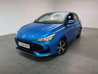 Używany MG MG3 Comfort 194 KM (142 kW) 2025 Niebieski Hatchback