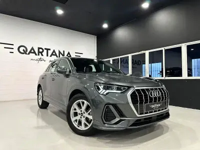Usado Audi Q3 S-Line 150 HP (110 kW) 2023 Cinzento SUV