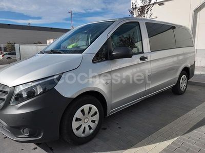 Gris / plata Usado 2017 Mercedes V220 Marco Polo Monovolumen | 30.000 € (Super precio)