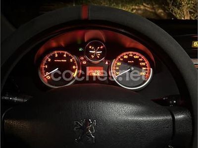 Usado Peugeot 207 75 CV (55 kW) 2008 Rojo Berlina