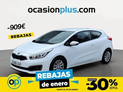 Blanco Usado 2016 Kia Ceed Utilitario | 8241 € (Buen precio)