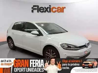 Usado VW Golf VII Advance 125 CV (91 kW) 2017 Blanco