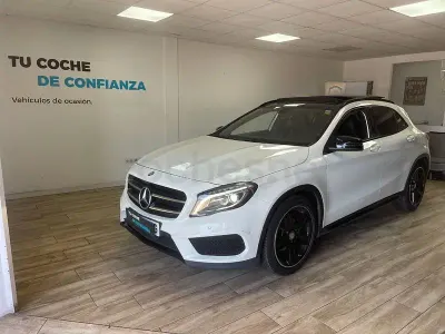 Begagnad Mercedes GLA200
