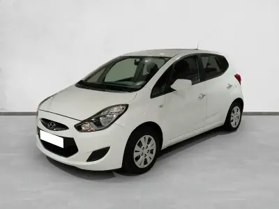 Usado Hyundai ix20 Classic 90 CV (66 kW) 2012 Blanco Utilitario