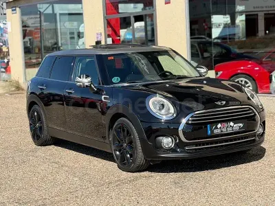 Usado Mini Cooper D Clubman 150 CV (110 kW) 2017 Negro Familiar