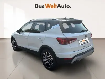 Usado Seat Arona Xperience 116 CV (85 kW) 2025 Blanco SUV