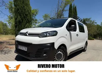 Usado Citroën Jumpy Comfort 120 CV (88 kW) 2021 Blanco Monovolumen