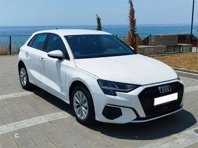 Usado Audi A3 S-Line 204 CV (150 kW) 2022 Blanco Berlina