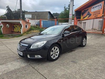 Usado Opel Insignia Edition 160 CV (117 kW) 2010 Negro Berlina