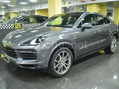 Gris / plata Usado 2021 Porsche Cayenne SUV | 88.900 € (Un poco caro)