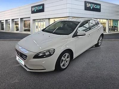 Occasion Volvo V40 Momentum 115 PK (84 kW) 2013 Wit Hatchback