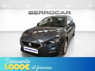 Käytetty Seat Leon Style 116 HP (85 kW) 2025 Harmaa