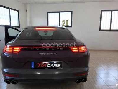Usado Porsche Panamera 4 310 CV (228 kW) 2018 Gris / plata Berlina