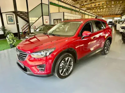 Usado Mazda CX-5 Style 150 CV (110 kW) 2016 Granate SUV