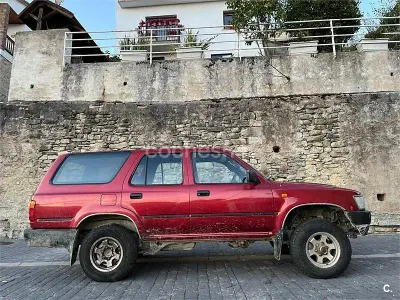 Usado Toyota 4 Runner 143 CV (105 kW) 1992 Granate SUV