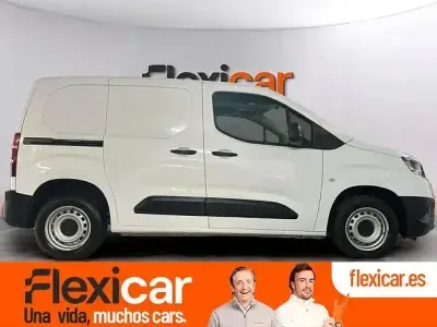 Używany Toyota Proace City City 102 KM (75 kW) 2020 Biały Minivan