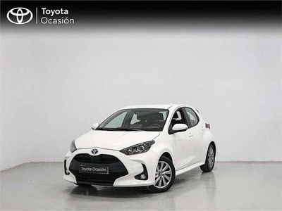 Blanco Usado 2022 Toyota Yaris Hybrid Active Monovolumen | 17.900 €