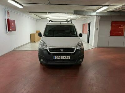 Usado Peugeot Partner 100 CV (73 kW) 2018 Blanco Monovolumen
