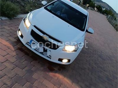 Blanco Usado 2012 Chevrolet Cruze LTZ Berlina | 4300 € (Precio justo)