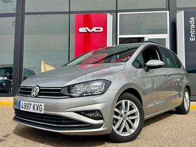 Usado VW Golf Sportsvan Advance 130 CV (95 kW) 2019 Beige Monovolumen