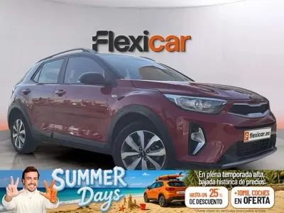 Usado Kia Stonic 101 CV (74 kW) 2023 Rojo SUV