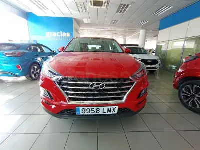 Käytetty Hyundai Tucson 132 HP (97 kW) 2021 Punainen Katumaasturi