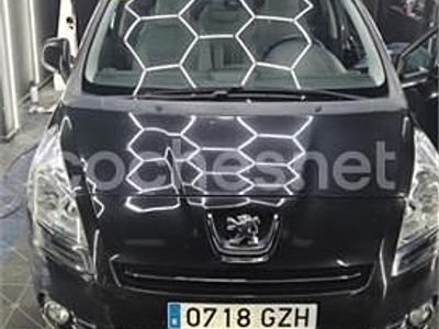 Usado Peugeot 5008 Premium 156 CV (114 kW) 2010 Negro Monovolumen