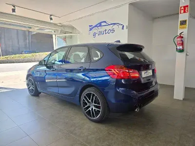 Usado BMW 216 Active Tourer 116 CV (85 kW) 2019 Azul Monovolumen