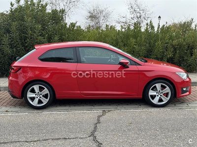 Usado Seat Leon SC FR 150 CV (110 kW) 2013 Rojo Utilitario