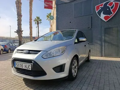 Usado Ford C-MAX Trend 116 CV (85 kW) 2012 Gris Monovolumen