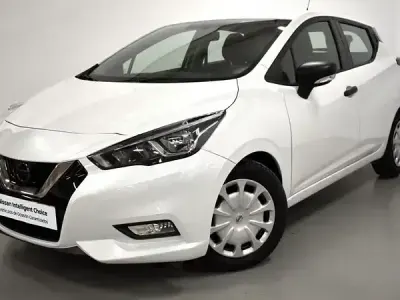 Usado Nissan Micra Acenta 92 CV (67 kW) 2022 Solid white (sólido) Utilitario