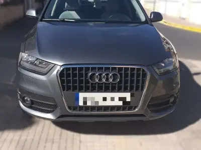 Usado Audi Q3 Ambiente 140 CV (102 kW) 2013 Gris SUV