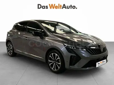 Usado Renault Clio V Techno 90 CV (66 kW) 2025 Gris / plata Berlina