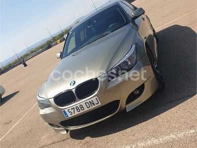 Beige Usado 2005 BMW 530 Berlina | 600 €