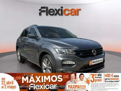 Begagnad VW T-Roc Advance 150 HK (110 kW) 2022 Grå SUV