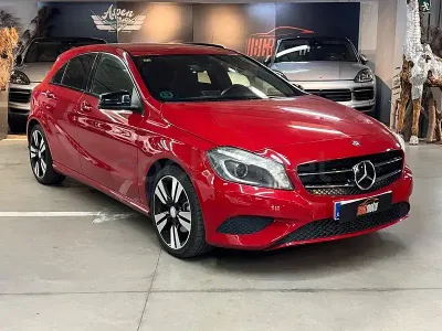 Usado Mercedes A200 Style 136 CV (100 kW) 2015 Rojo Berlina