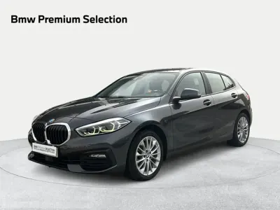 Usado BMW 118 Comfort Edition 150 CV (110 kW) 2022 Gris