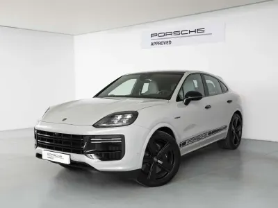 Usado Porsche Cayenne Turbo E-Hybrid 740 CV (544 kW) 2025 Gris SUV