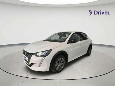 Usado Peugeot e-208 Allure 100 kW (136 CV) 2023 Blanco Utilitario