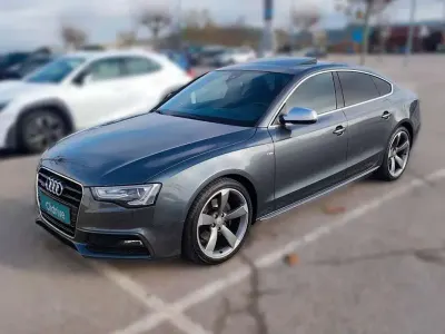 Usado Audi A5 Sportback Premium 241 CV (177 kW) 2012 Gris Utilitario